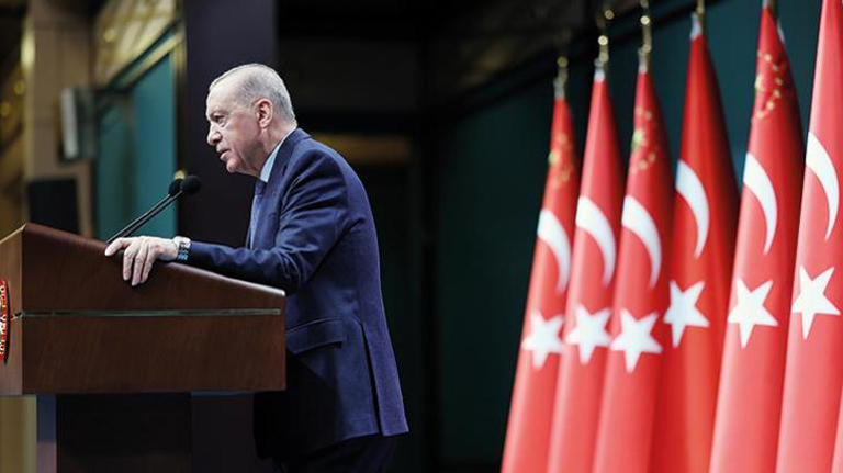 Son dakika! Erdoğan'dan Özgür Özel'e deprem tepkisi: İstanbul'un yolunu 5 gün sonra hatırladı