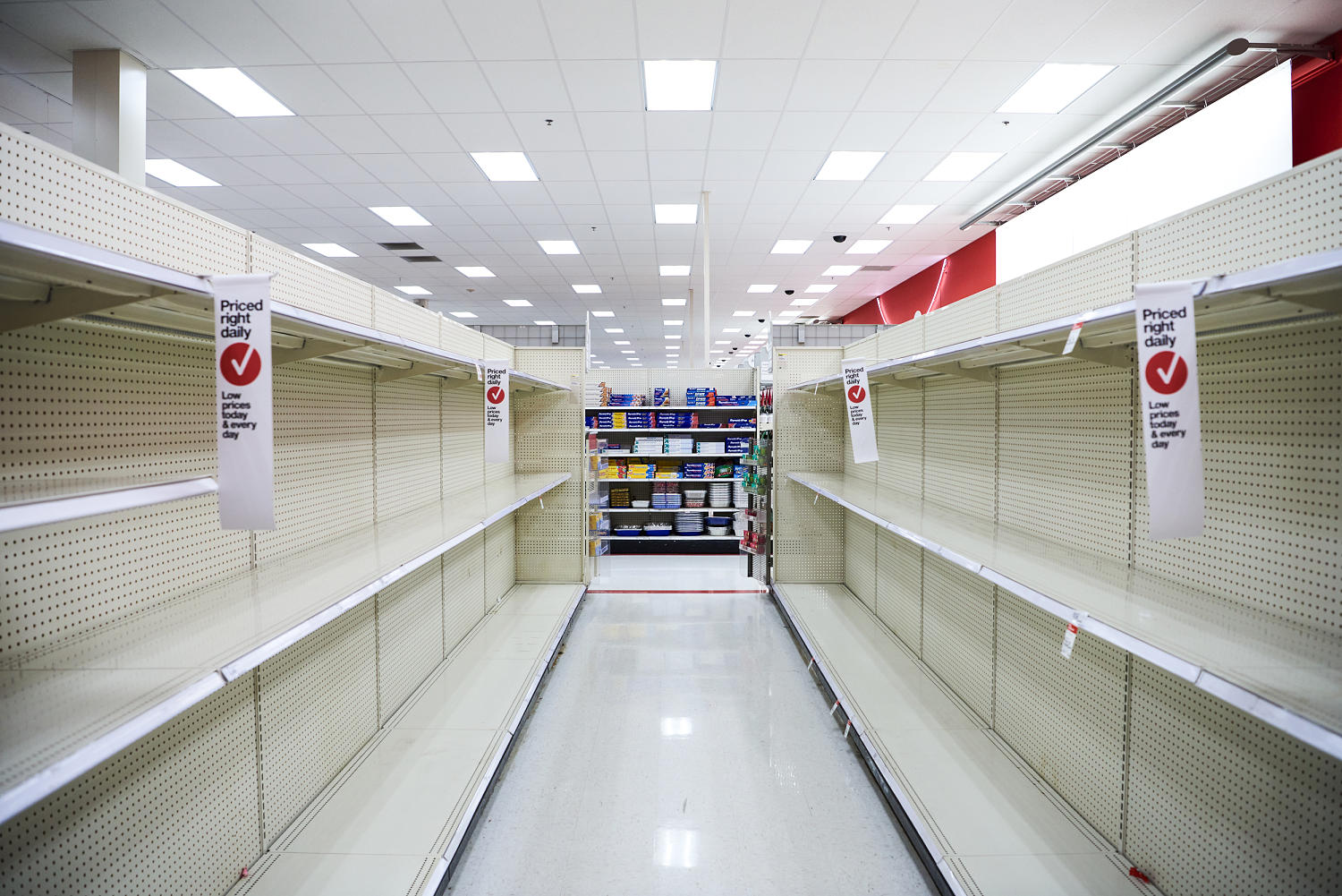 Empty shelves, trucking layoffs lead to a summer recession in Apollo's