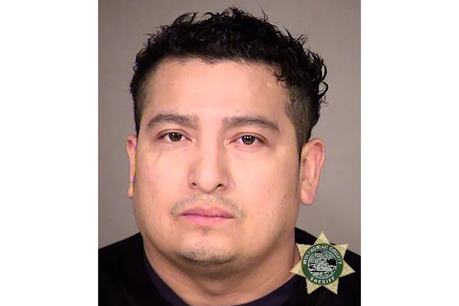 Dad Slit Mom's Throat. But Daughter, 10, Fought Him Off, Got Siblings