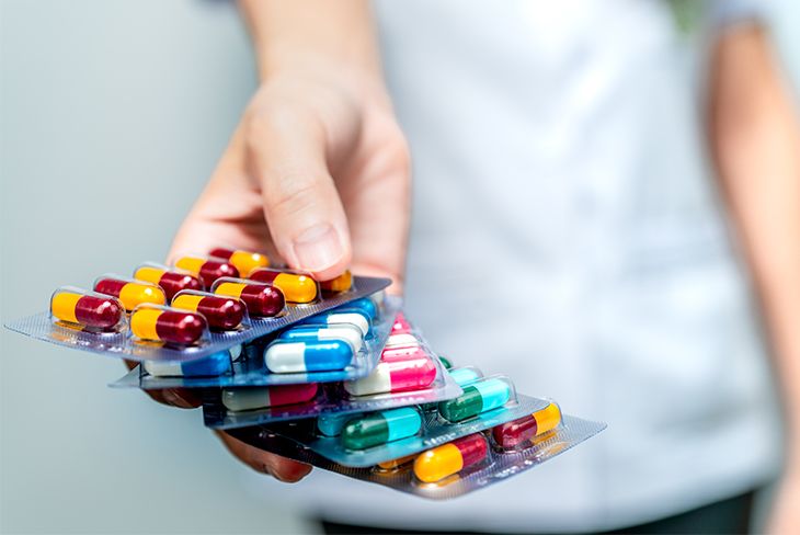Bahaya Penggunaan Berkelanjutan antibiotik: Ancaman yang Sering Diabaikan