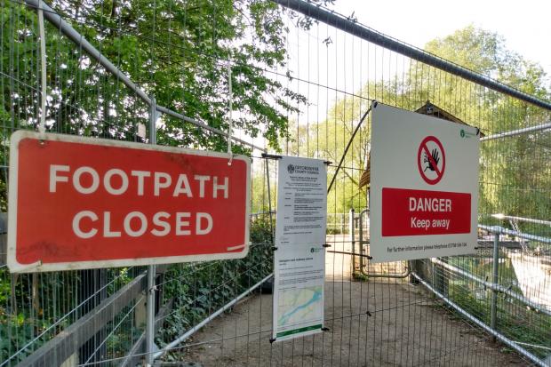 Popular walkway at town lock is closed for safety reasons