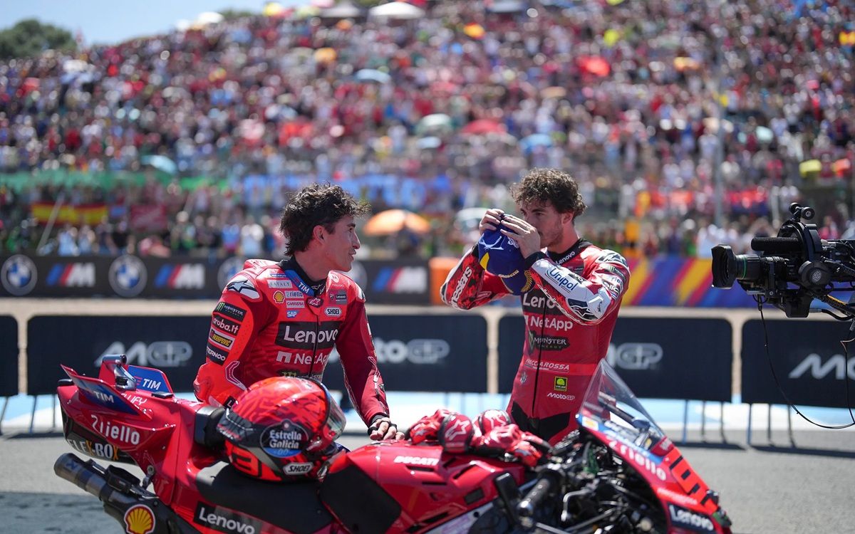 Manajer Ducati tetap puji Bagnaia dan Marc Marquez meski gagal saingi ...