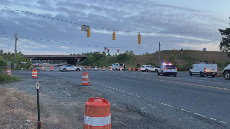 Repairs underway after gas leak along I-485 in Matthews