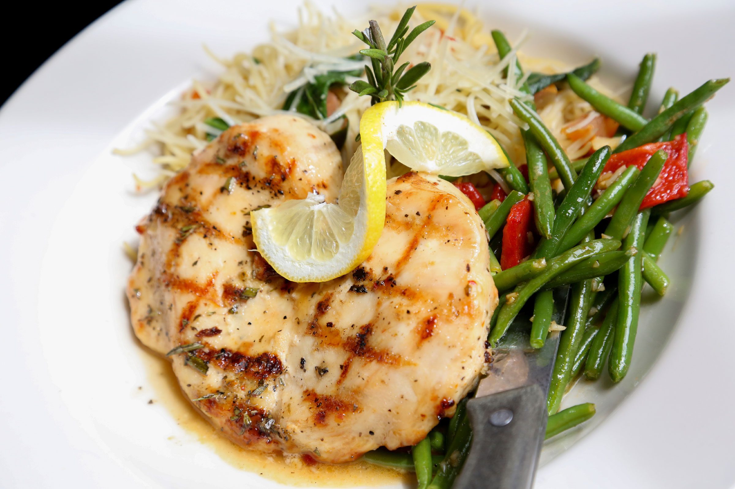 13 things you shouldnt eat at a restaurant chicken