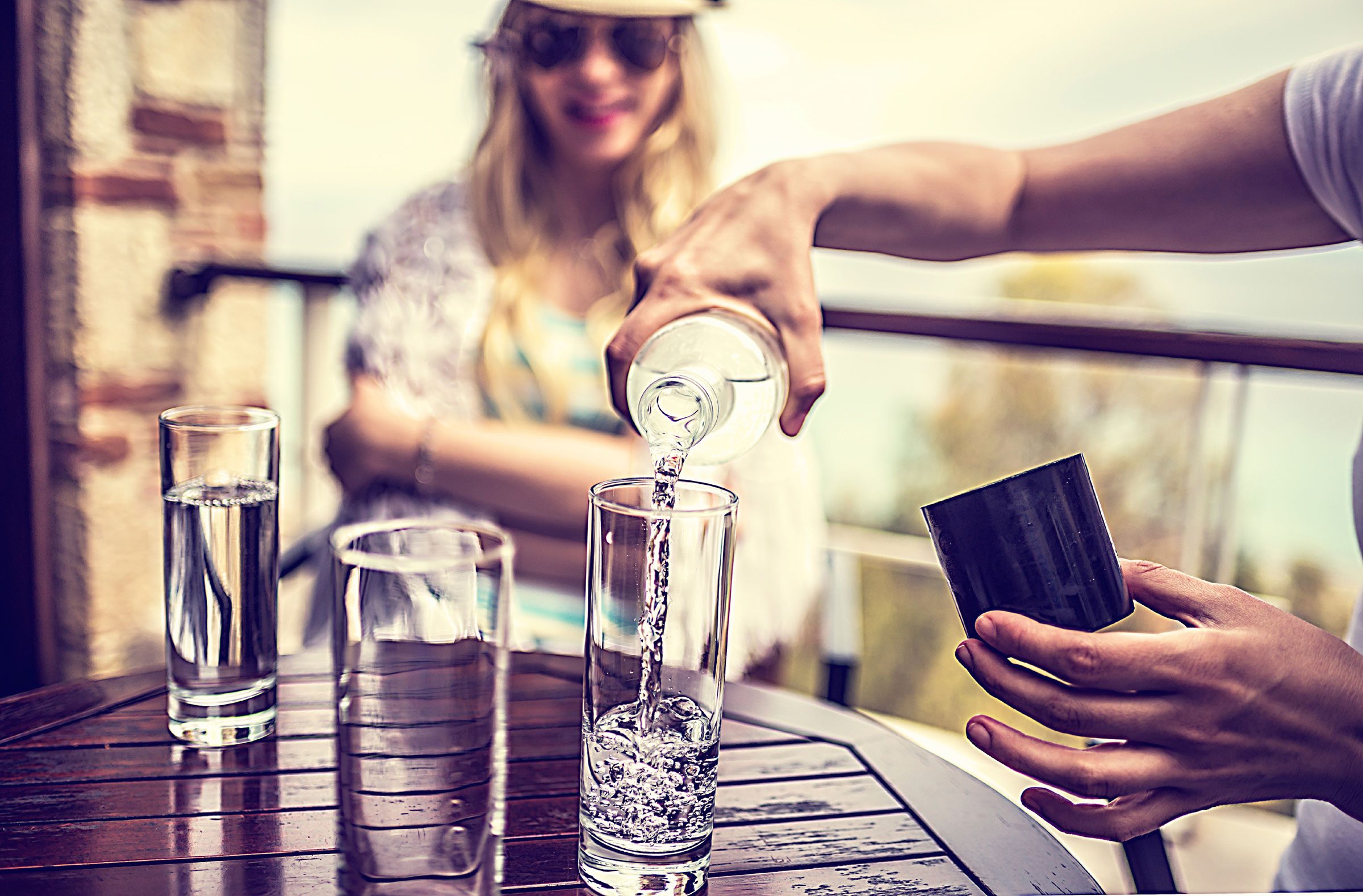 13 things you shouldnt eat at a restaurant tap water