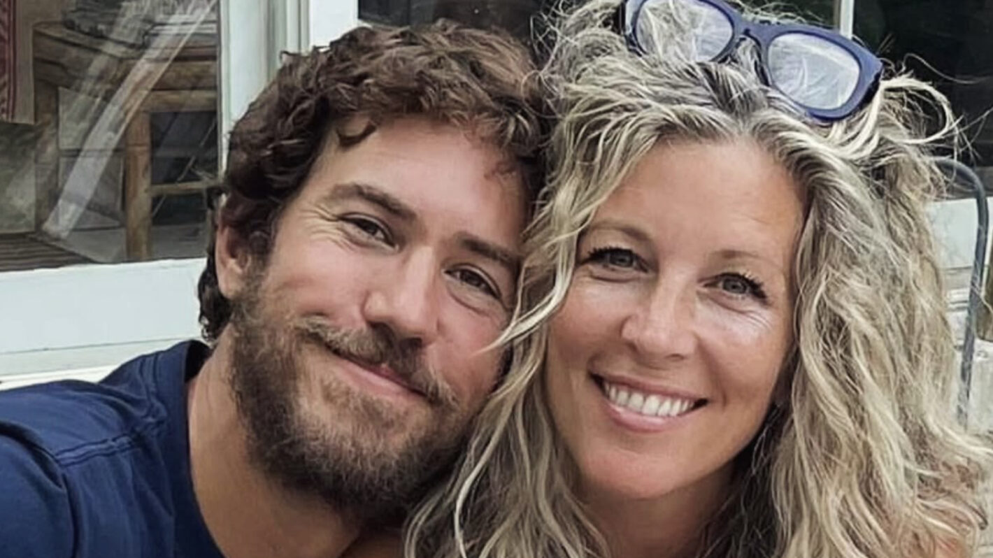 A Deep Dive Into ‘GH’ Star Laura Wright’s Epic Romance With Wes Ramsey(01)