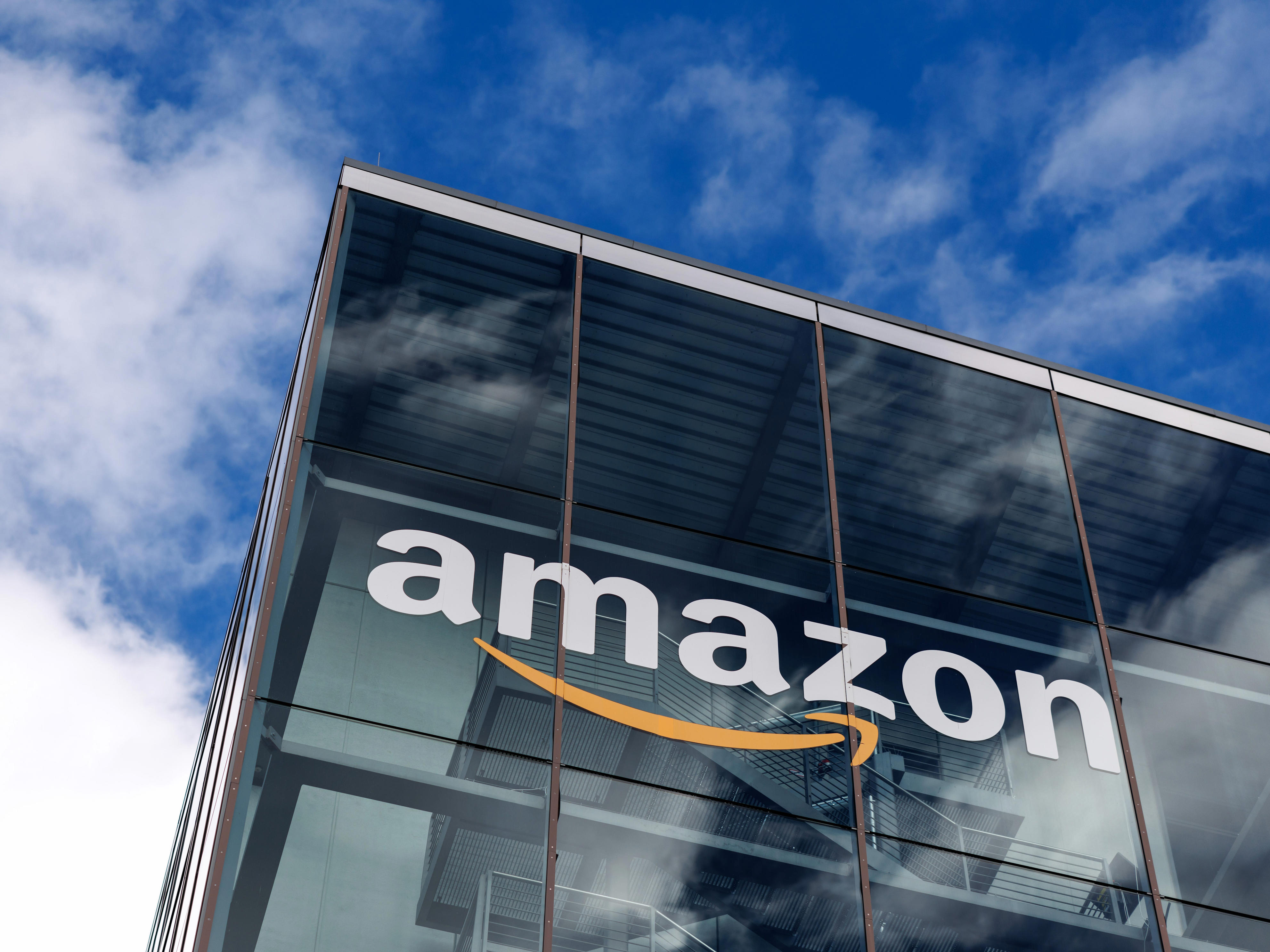 Amazon squashed reports that it'll display tariff costs after the White ...