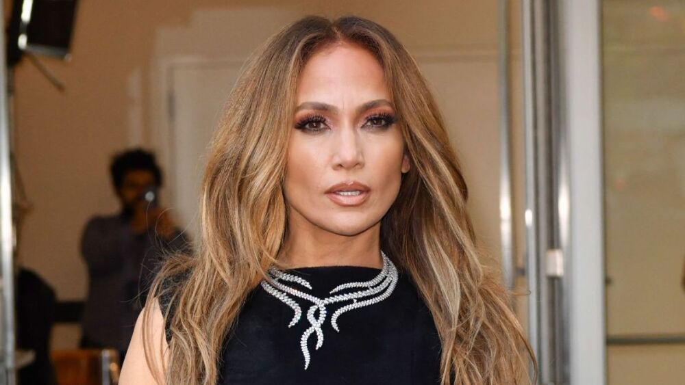 ¿Qué labial usar después de los 50? 6 tonos elegantes que favorecen a ...