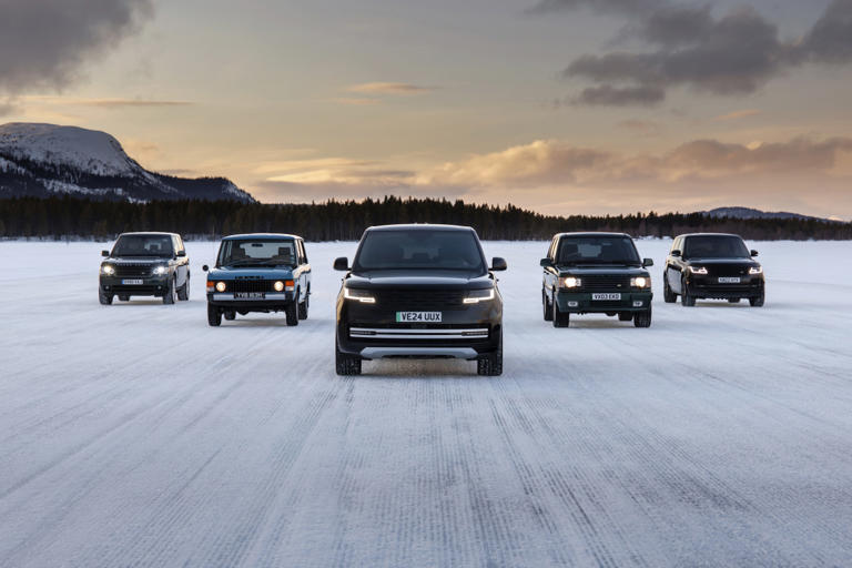Range Rover confirms a new electric model between Evoque and Range Rover