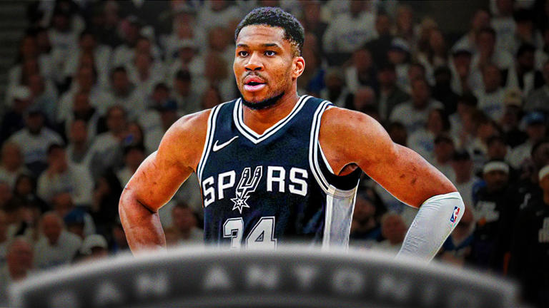 Spurs offseason Giannis Antetokounmpo trade proposal after Bucks elimination