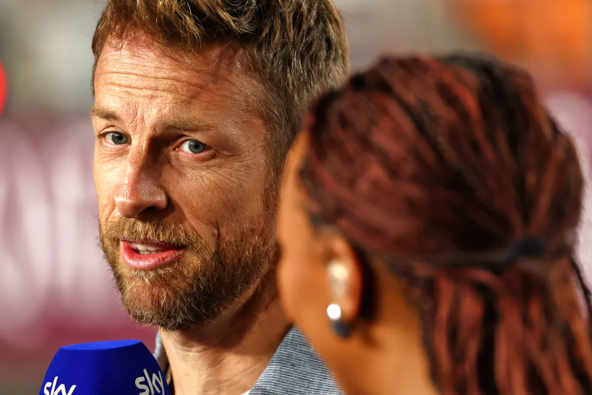 F1 world champion Button becomes victim of six-figure theft in London