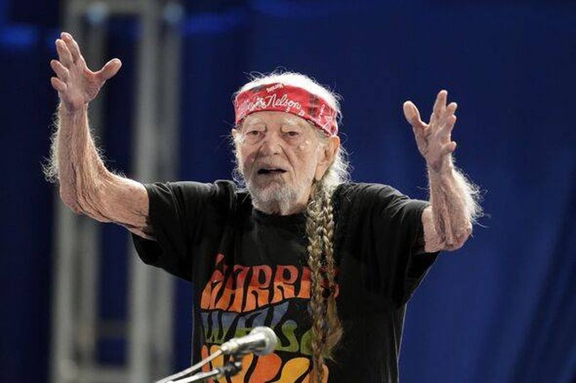 Country music legend Willie Nelson, 92, opens up about 'dying' as he  releases new album