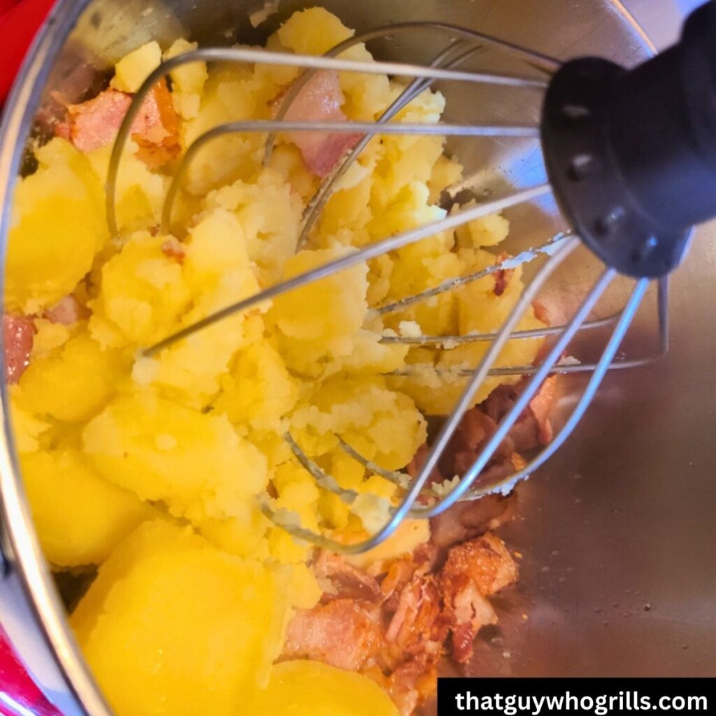 Smoky Cheesy Potato Bake 1 AA1DWvbP