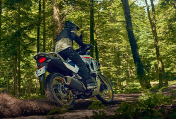 New XL750 Transalp: Siapakah Pencipta Petualangan Masa Depan?