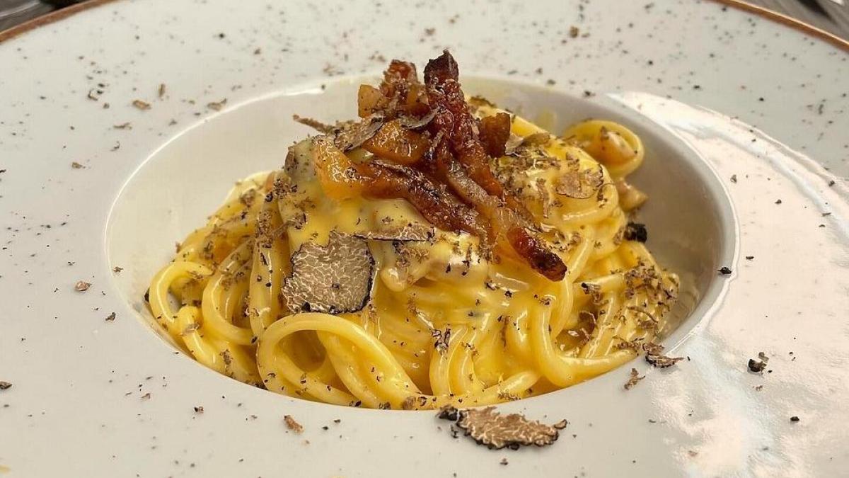 Pasta a la carbonara, burrata y escalope: el menú de los cardenales a ...