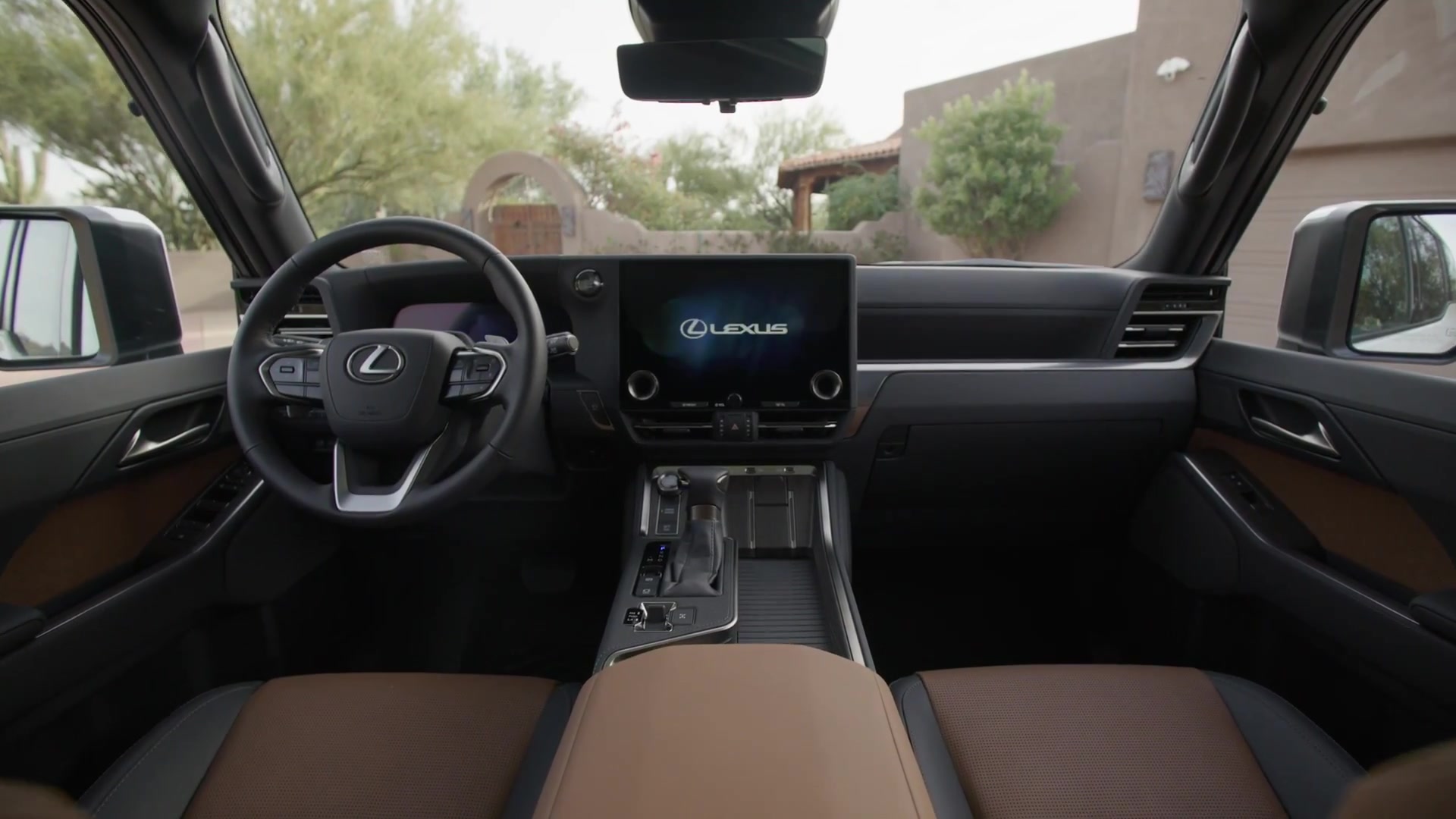 2025 Lexus GX Luxury+ Interior Design in Eminent White Pearl