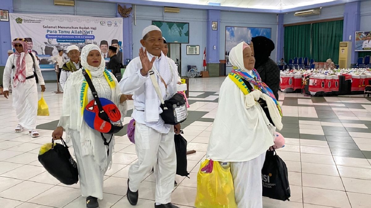 Embarkasi Batam Siap Mengirim 11.847 JCH ke Haji 2025, Ini Jadwal Keberangkatannya!