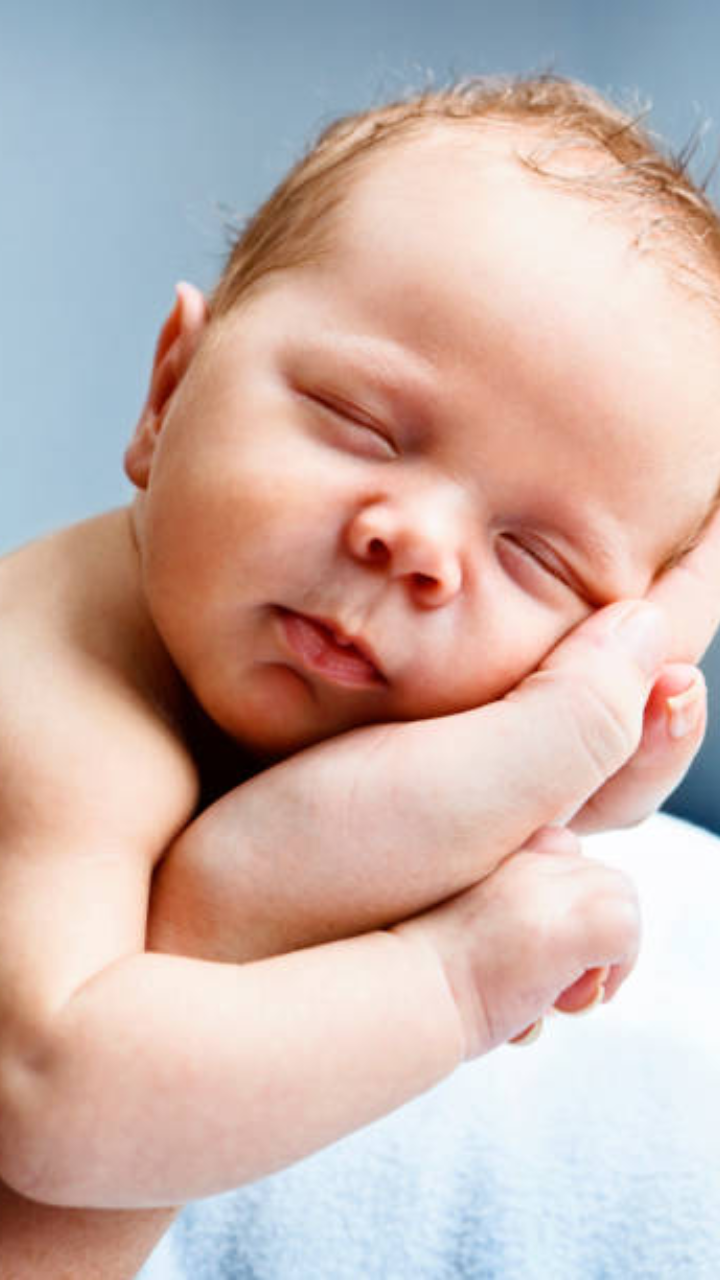 baby-names-inspired-by-female-leaders-and-great-personalities-of-india