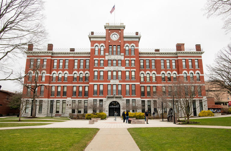 Clark University launches new mental health counseling degree
