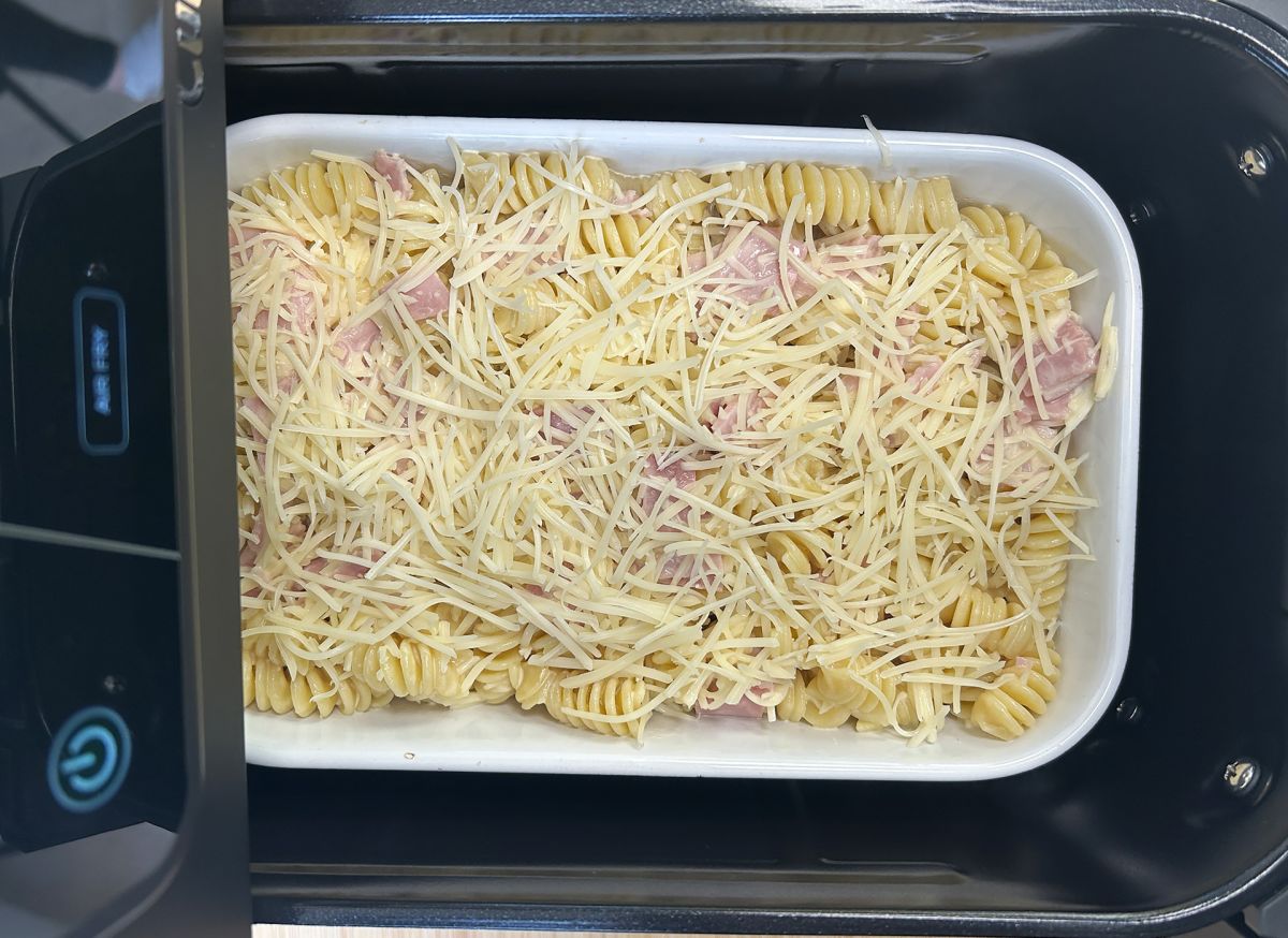 Nudelgratin mit schinken und käse aus dem airfryer