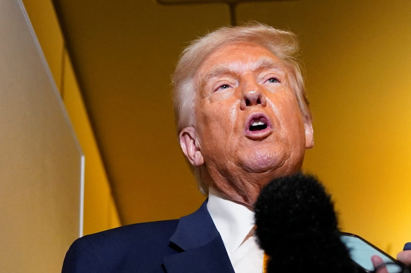 'Fullblown crisis' Expert sounds alarm at Trump's 'latest escalation'