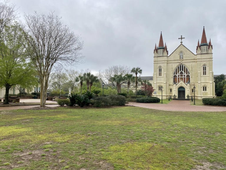 Mobile college named to Southern Living’s ’45 Most Beautiful College ...