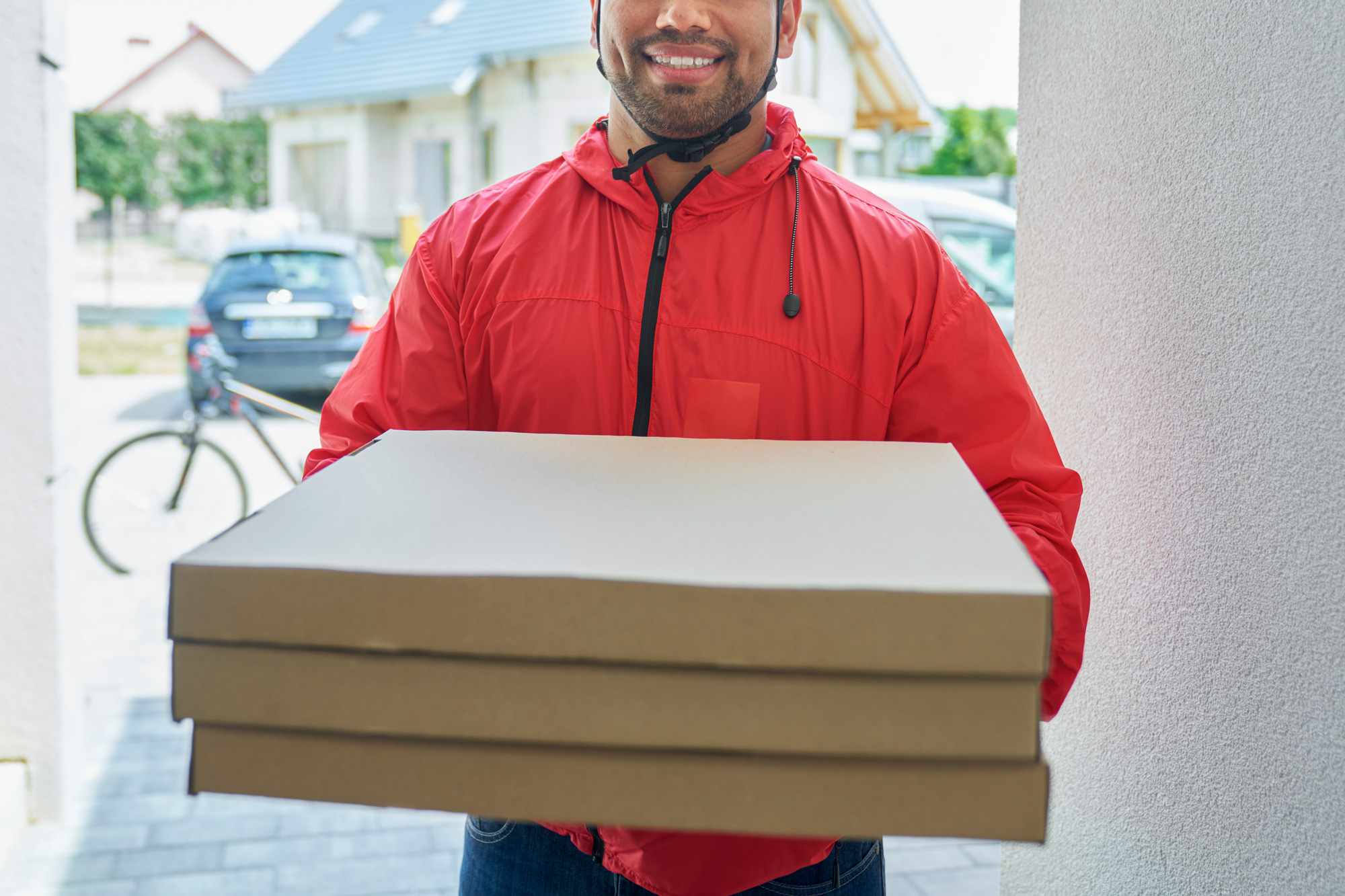 Woman Says She Let a Friend Live with Her to Help Him Save Money After(00)