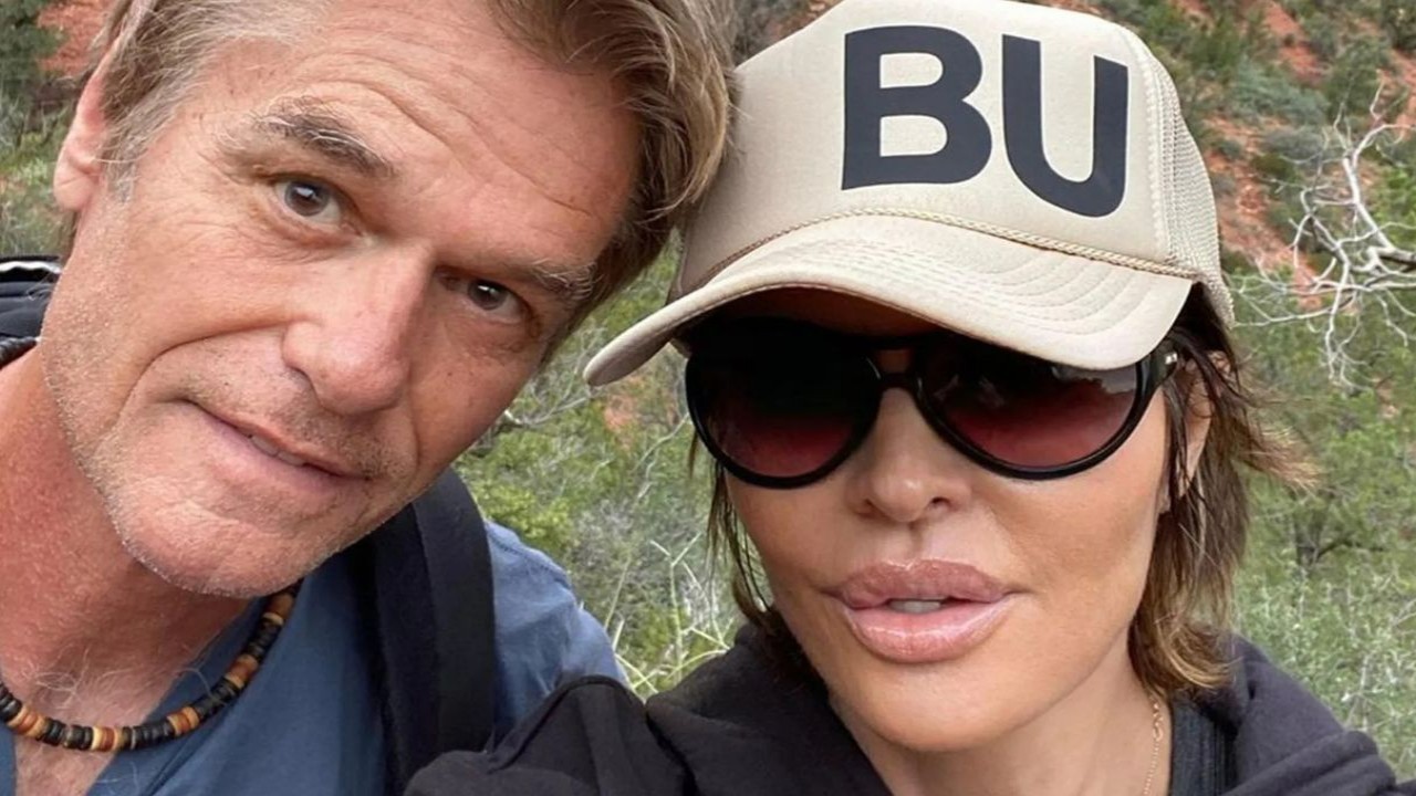 Harry Hamlin Says Lisa Rinna Threatened to Kill Him During Postpartum