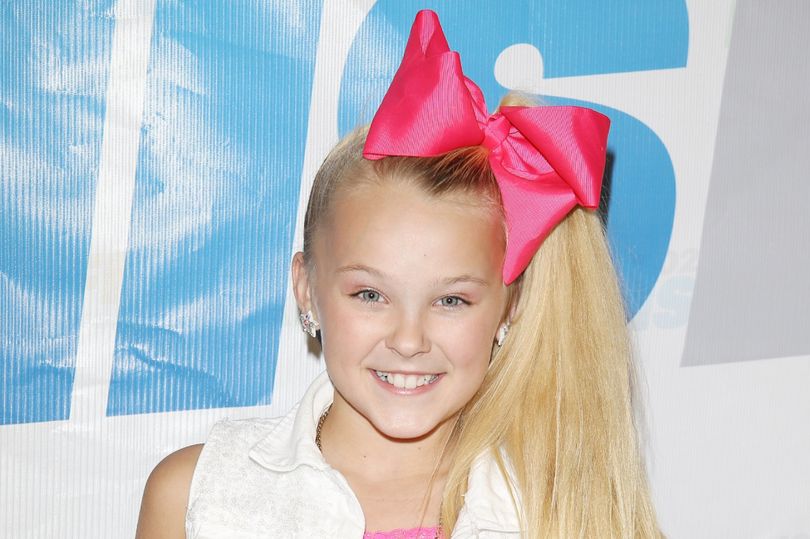 A look into JoJo Siwa's 'awful but addictive' show that launched her