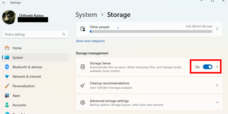 Enabling Storage Sense in Windows 11.
