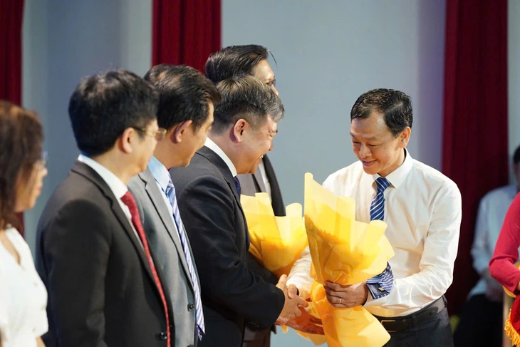 Đừng để người bệnh đi tầm soát đột quỵ tốn tiền không cần thiết