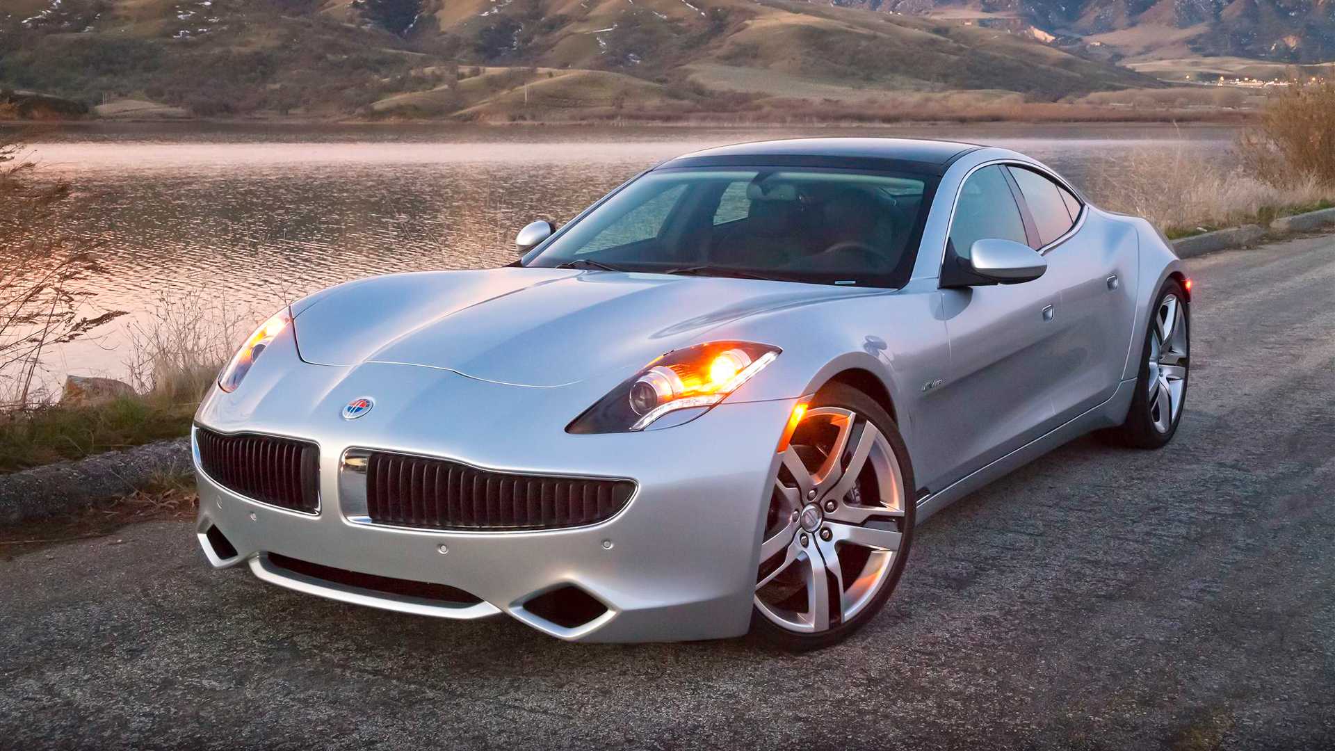 2011-2012 Fisker Karma Sedan Front 3/4