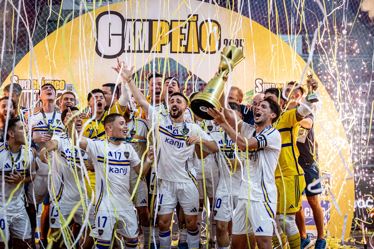 Boca Juniors surpreende o Fortaleza e conquista o Superclássico das