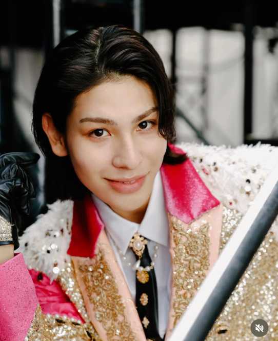 AA1DiMX2.img?w=542&h=665&m=4&q=50