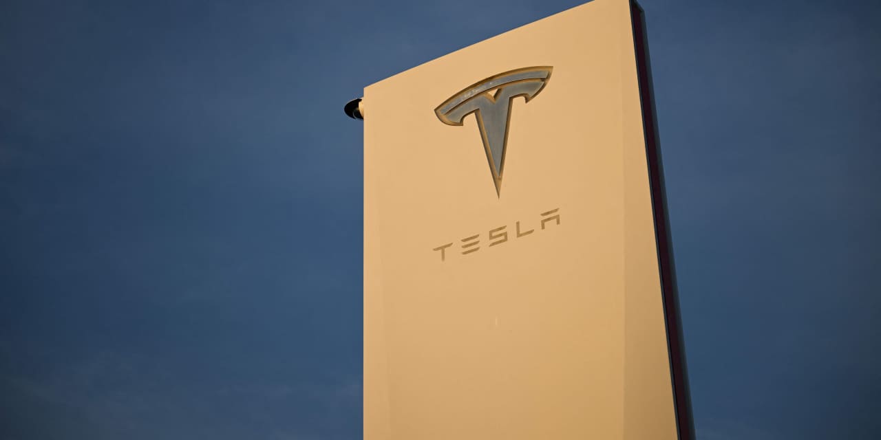 Tesla earnings could offer hope for the stock. But this has to happen