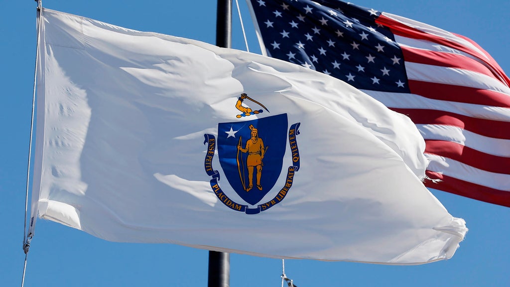 what-s-open-and-what-s-closed-on-patriots-day-2025-in-massachusetts