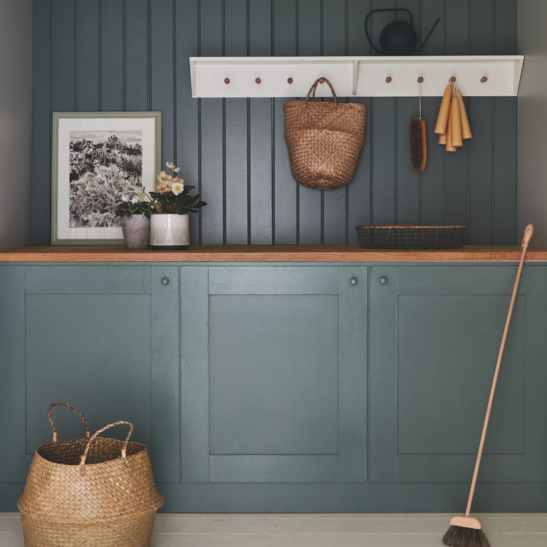 Green Smoke is Farrow & Ball’s most popular shade of green this is