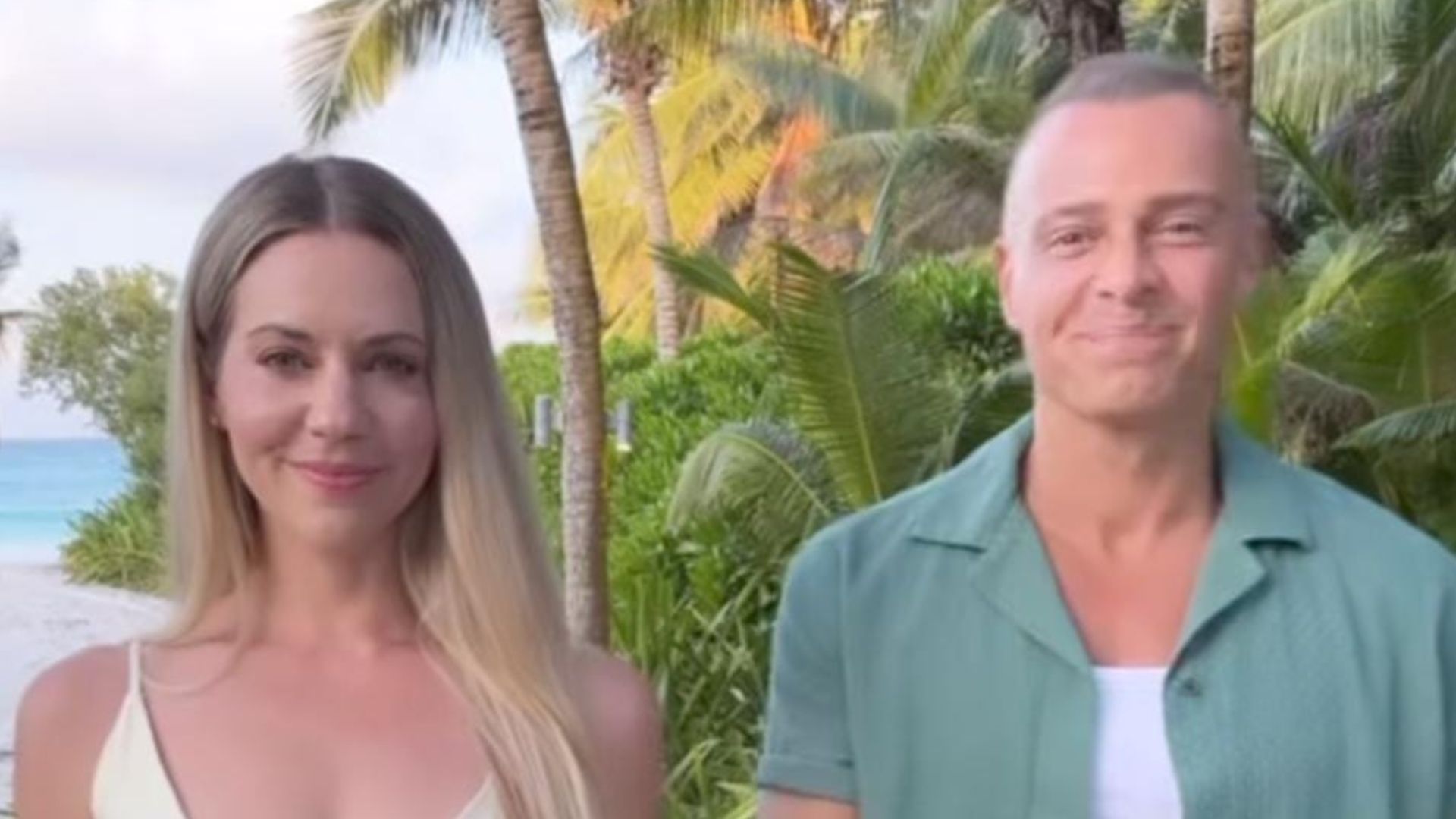 When did Joey Lawrence marry Samantha Cope? A look at their family life(01)