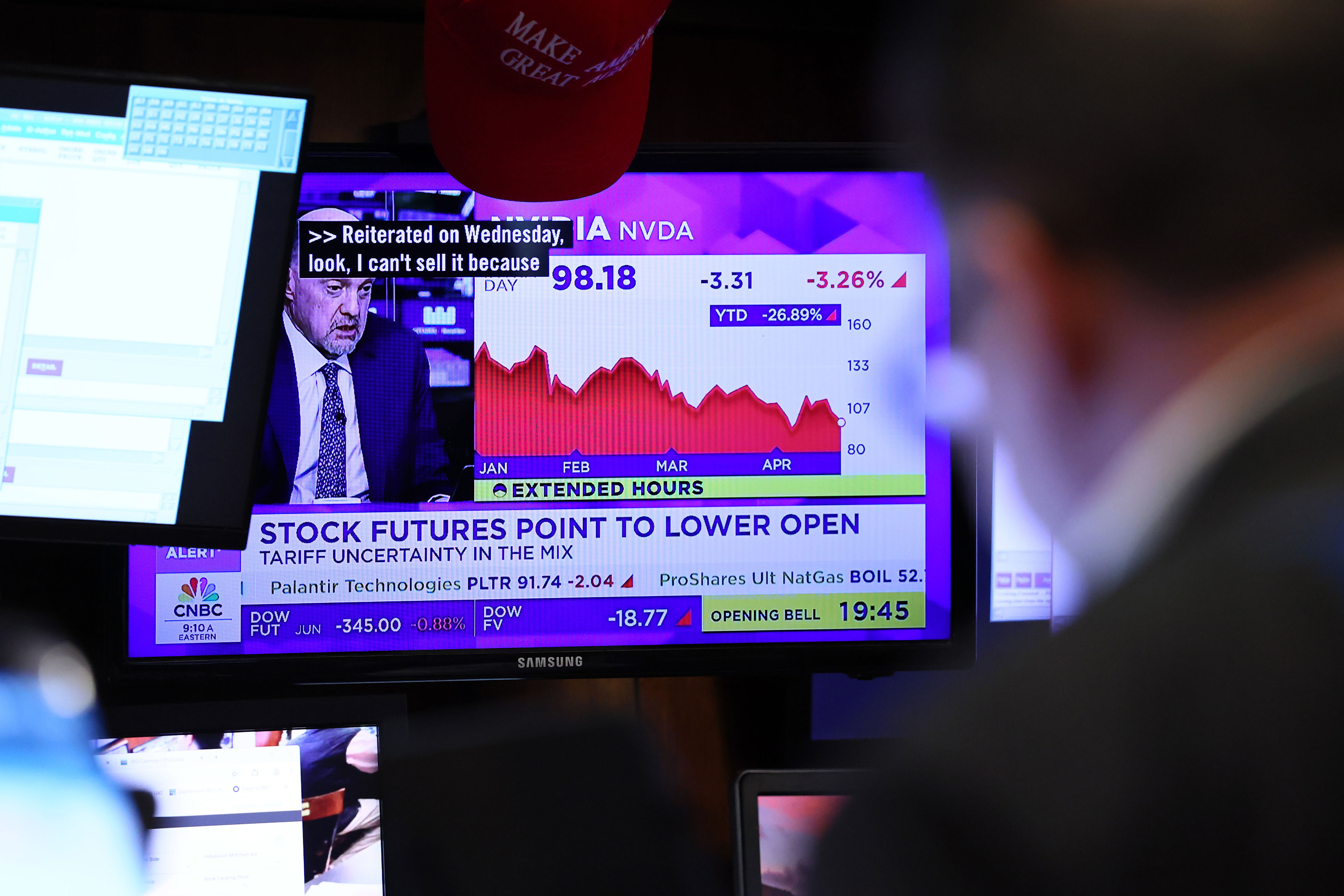 Trump renews attack against Fed chair, sending markets lower