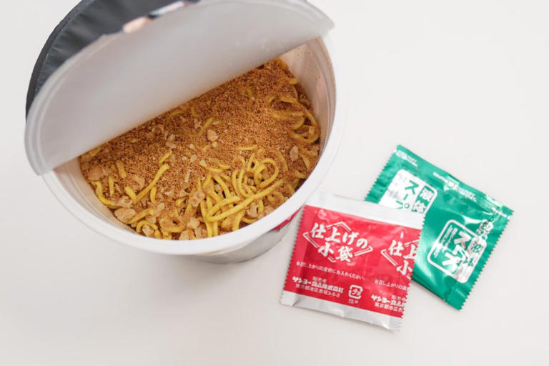 リュウジ監修、「虚無味噌ラーメン」が濃厚 “具なし”なのに満足
