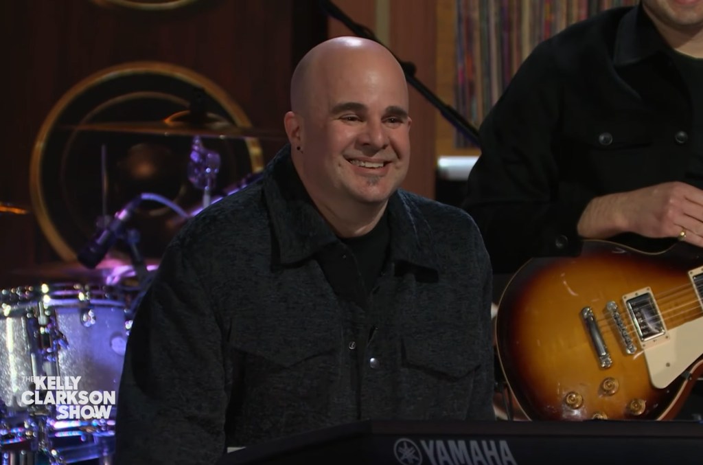 Kelly Clarkson's Musical Director Reveals Which of Her (Incredibly