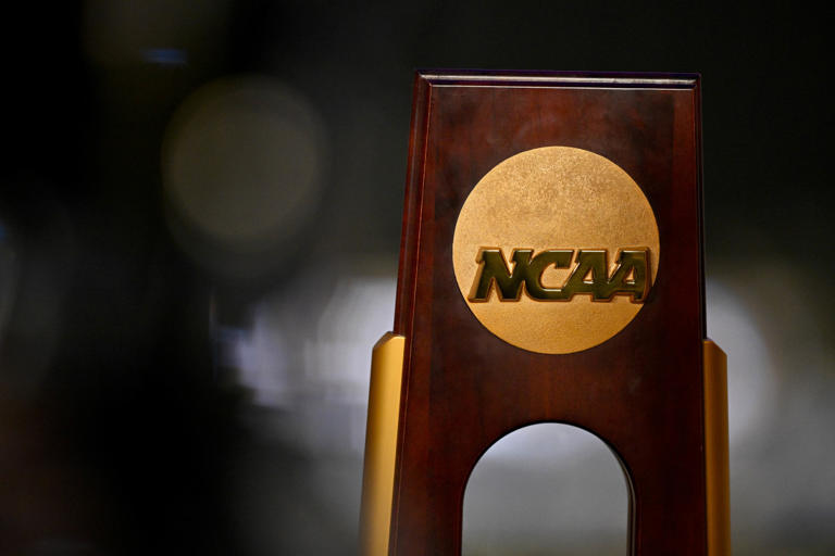 Trump’s new NIL order a game-changer for college sports