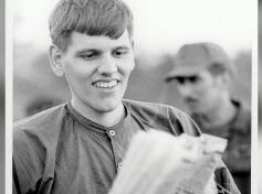 Day 2 of Honor Flight makes veterans emotional