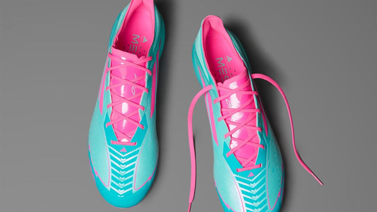 ※モト　F50メッシモデル adidasの新スパイク『F50』にメッシモデルが登場！14年前を彷彿の