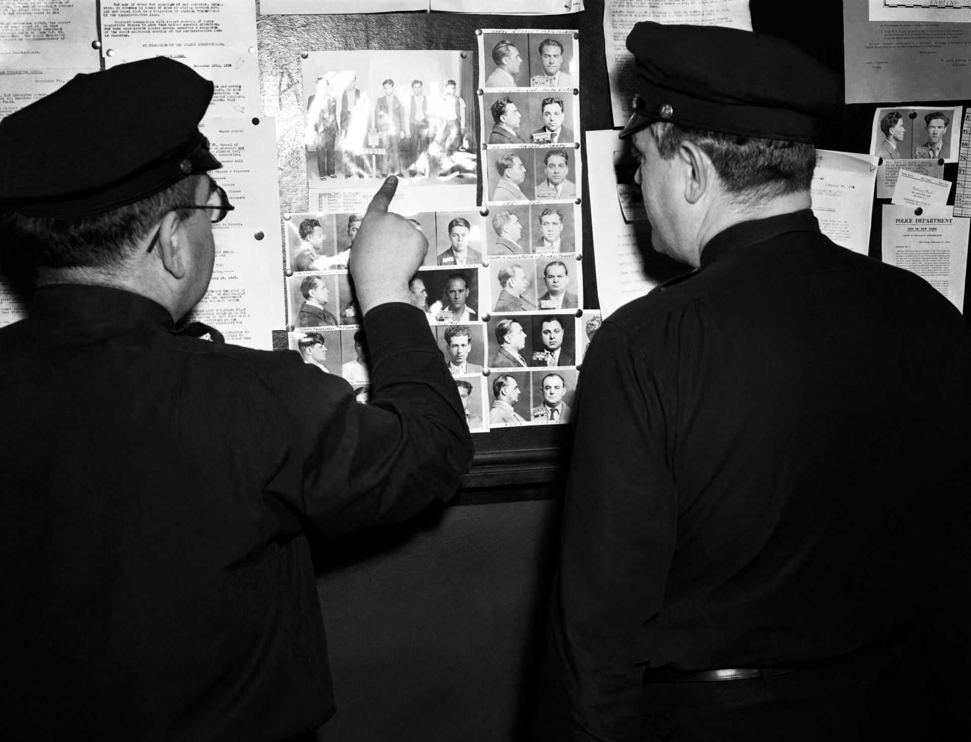 The dark world of organized crime