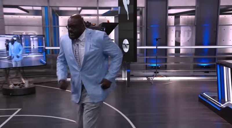 Shaq bolts mid-segment for emergency bathroom break on Inside The NBA ...