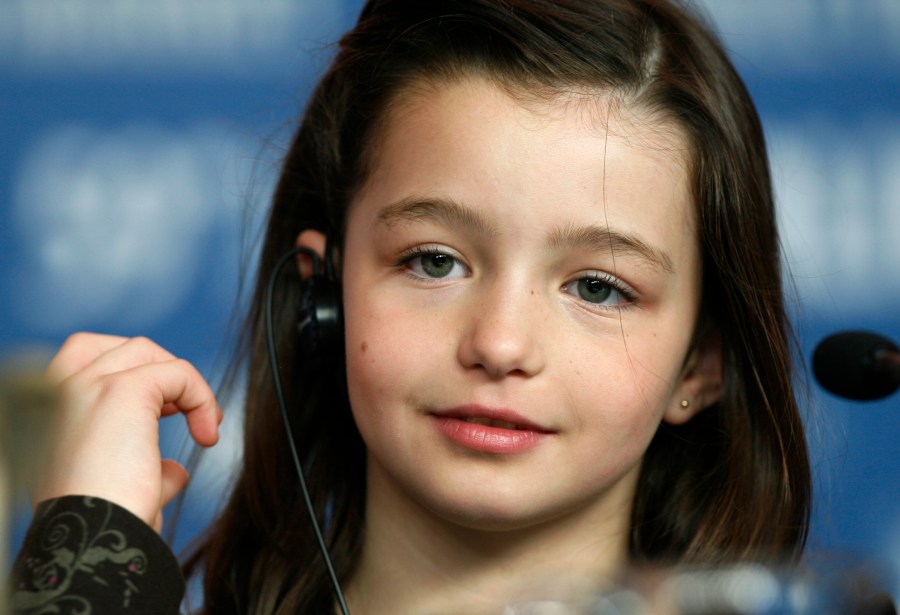 Former child actress Sophie Nyweide dies at 24