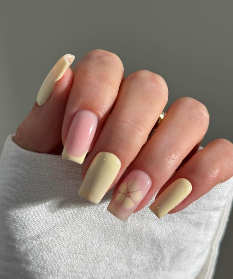 Pack your bags: 45 vacation nail ideas for your next trip<br>