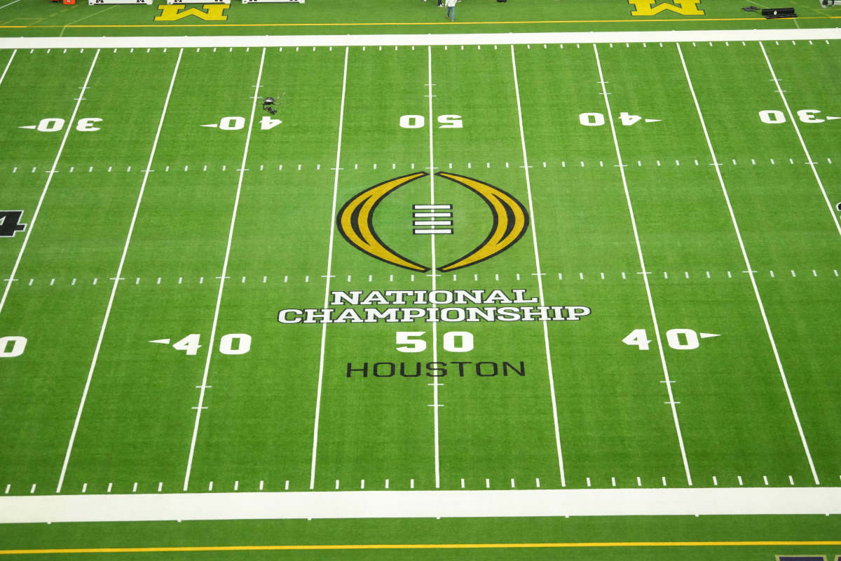 WHERE IS THE COLLEGE NATIONAL CHAMPIONSHIP GAME PLAYED THIS YEAR visual data 4