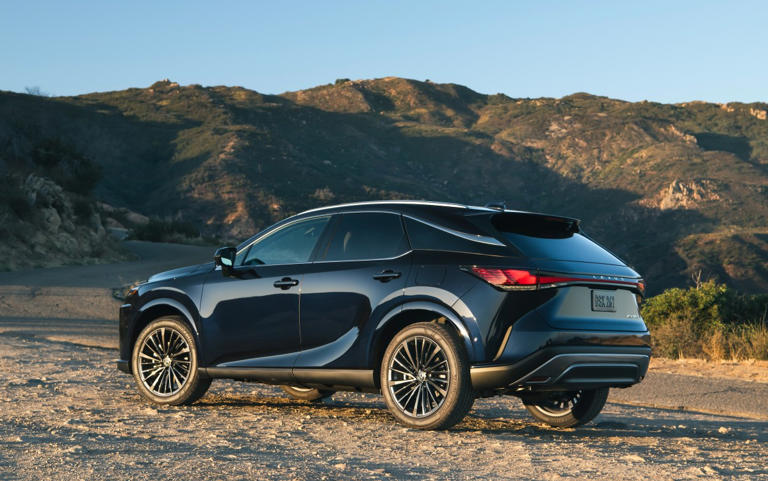 Lexus RX's March lease offers are a bargain compared to the Germans